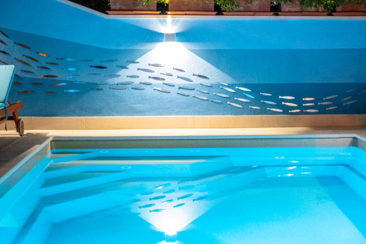 Apartments Villa Camellia - Adults Only Supetar Eksteriør bilde